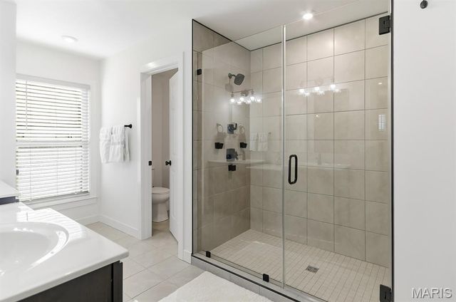 16503 Honey Locust Drive, Chesterfield, MO 63005