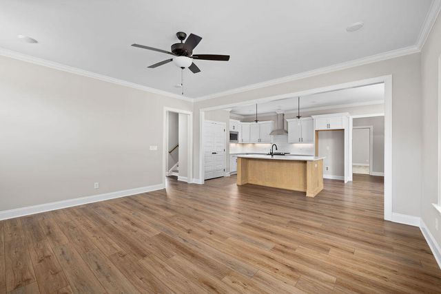 11819 Herons Haven Drive #102, Soddy Daisy, TN 37379