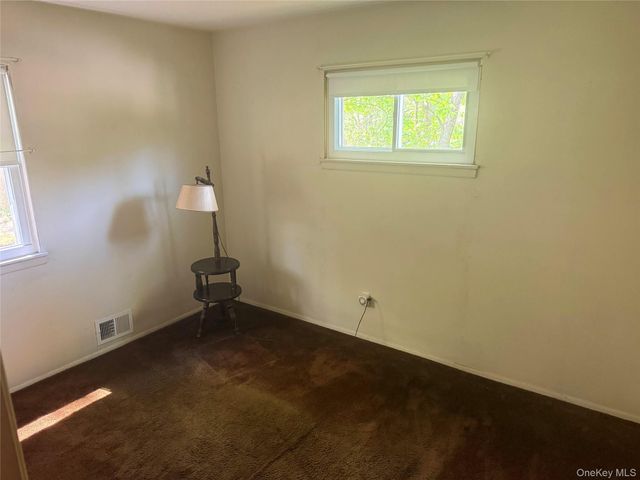 18 Greene Road, Spring Valley, NY 10977