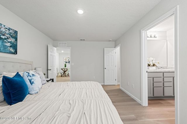 9221 8TH Avenue, Jacksonville, FL 32208