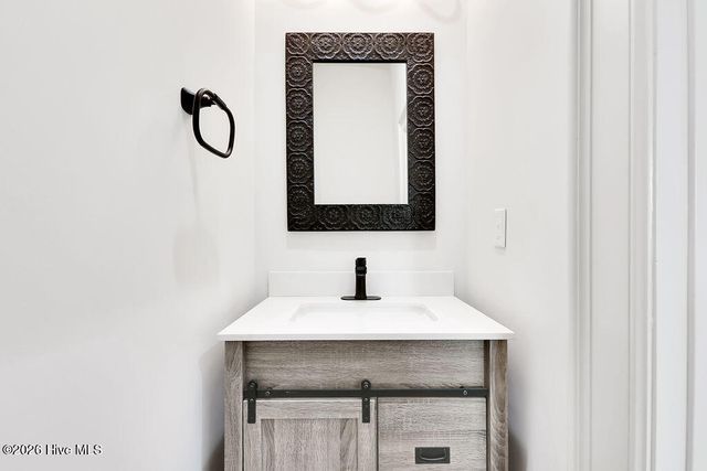 511 Friends Road SE, Leland, NC 28451