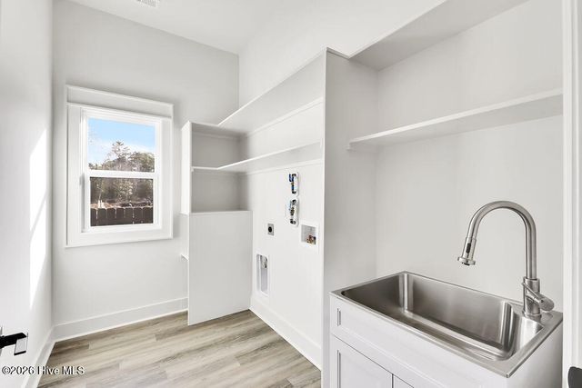 511 Friends Road SE, Leland, NC 28451