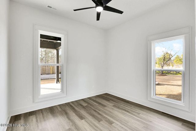 511 Friends Road SE, Leland, NC 28451