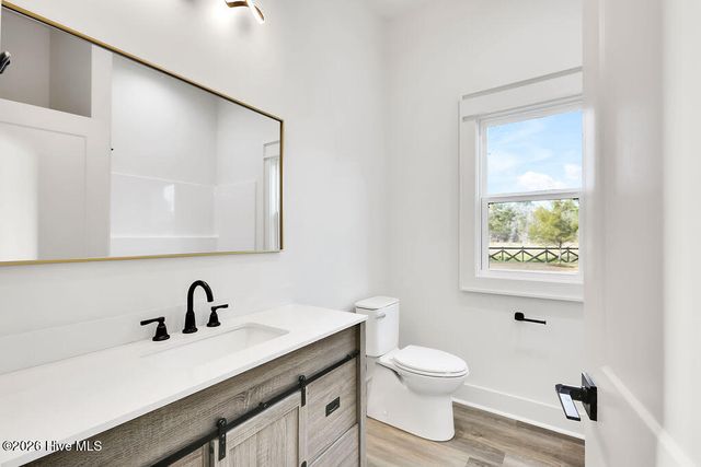 511 Friends Road SE, Leland, NC 28451