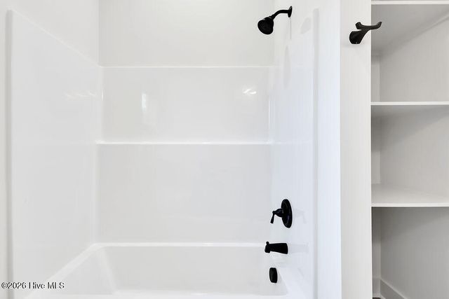 511 Friends Road SE, Leland, NC 28451