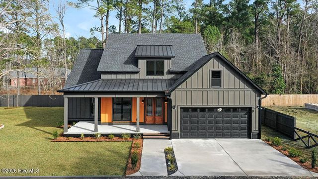 511 Friends Road SE, Leland, NC 28451