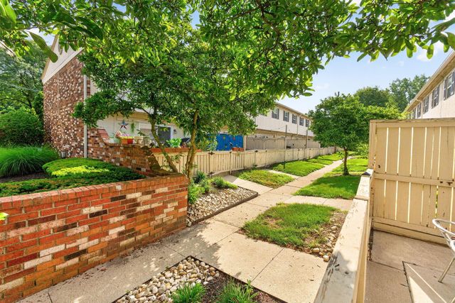 2562 Scioto View Lane, F, Columbus, OH 43221