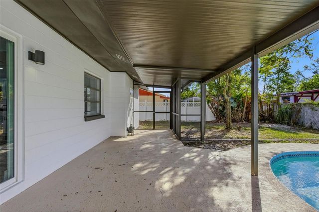 10906 N 28TH STREET, Tampa, FL 33612