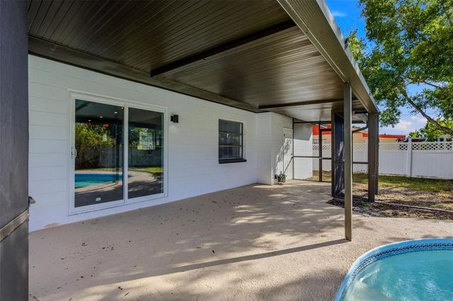 10906 N 28TH STREET, Tampa, FL 33612