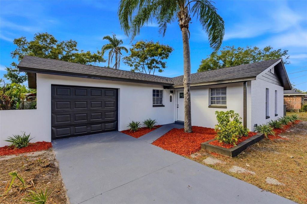 10906 N 28TH STREET, Tampa, FL 33612