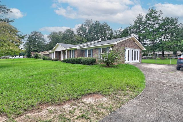 3208 Tennyson Dr., Dothan, AL 36305