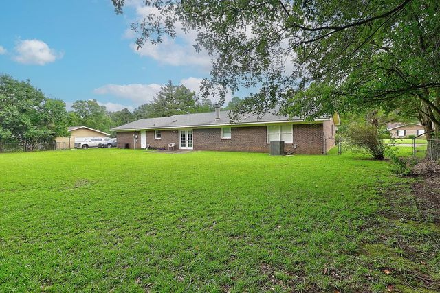 3208 Tennyson Dr., Dothan, AL 36305