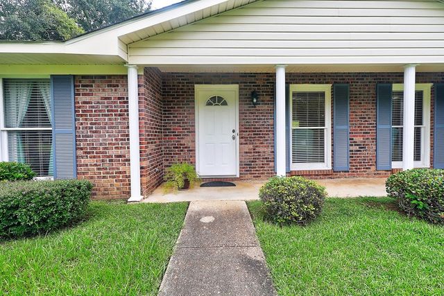3208 Tennyson Dr., Dothan, AL 36305
