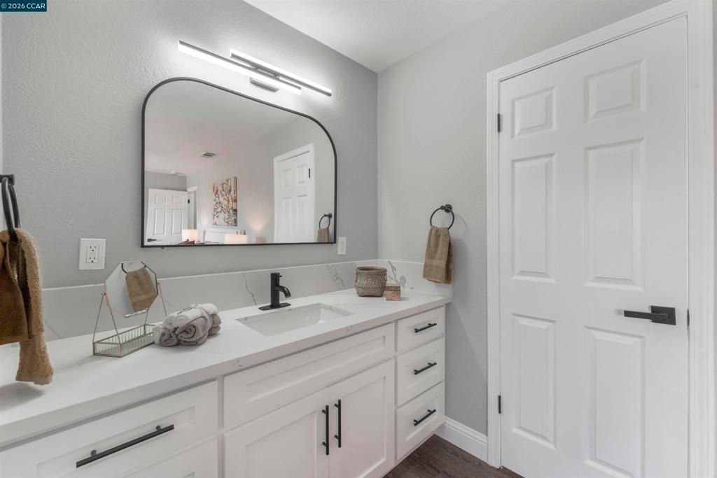 Image 25 of property listing at 1029 Doncaster Dr, Antioch, CA 94509