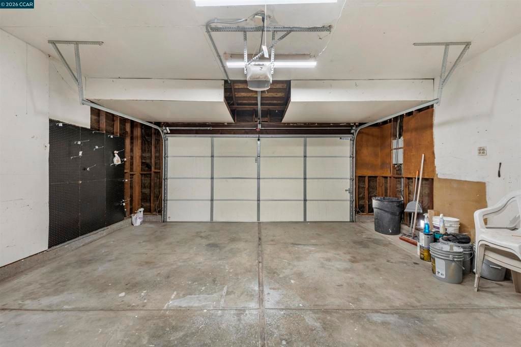Image 27 of property listing at 1029 Doncaster Dr, Antioch, CA 94509