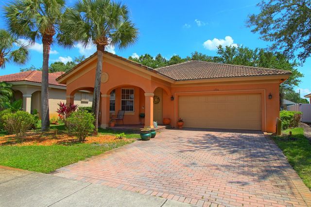 1796 SW Jamesport Drive, Port St. Lucie, FL 34953