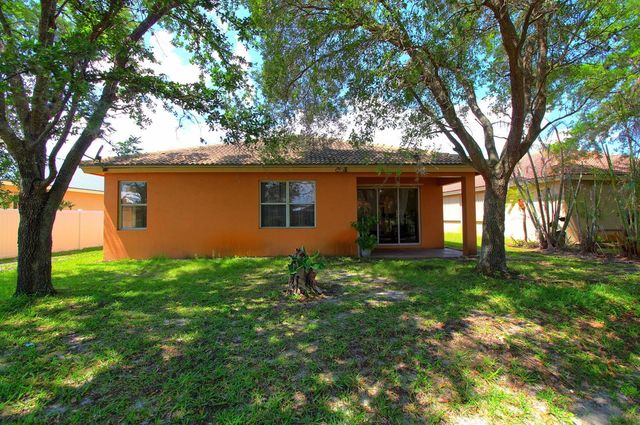 1796 SW Jamesport Drive, Port St. Lucie, FL 34953
