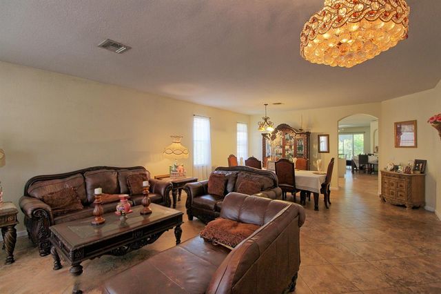 1796 SW Jamesport Drive, Port St. Lucie, FL 34953