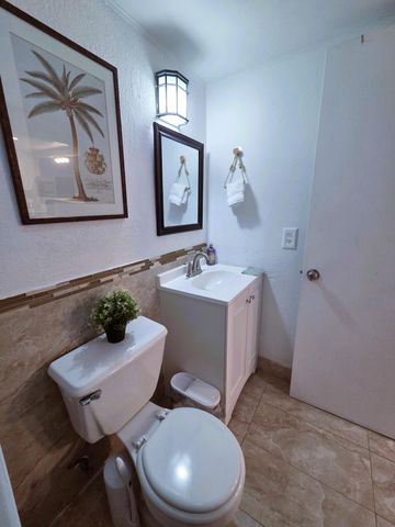 3156 N Pine Island Road 908, Sunrise, FL 33351