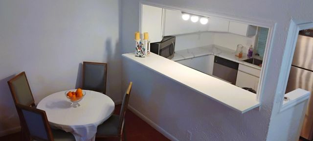 3156 N Pine Island Road 908, Sunrise, FL 33351