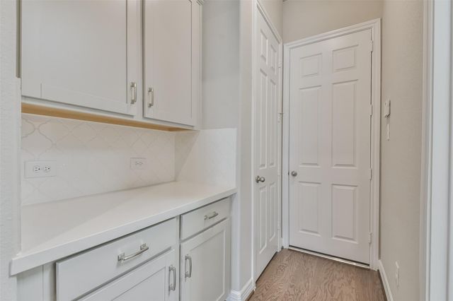 27124 Regal Scott Drive, Magnolia, TX 77354