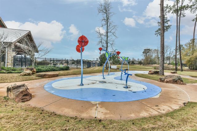 27124 Regal Scott Drive, Magnolia, TX 77354