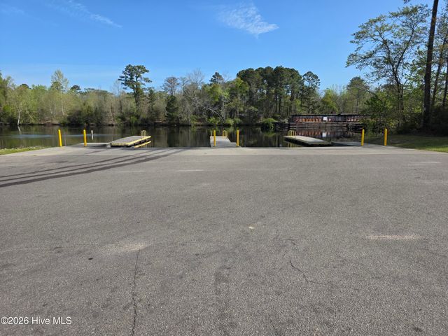 4127 Cape Landing Road, Castle Hayne, NC 28429