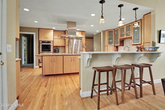 4127 Cape Landing Road, Castle Hayne, NC 28429