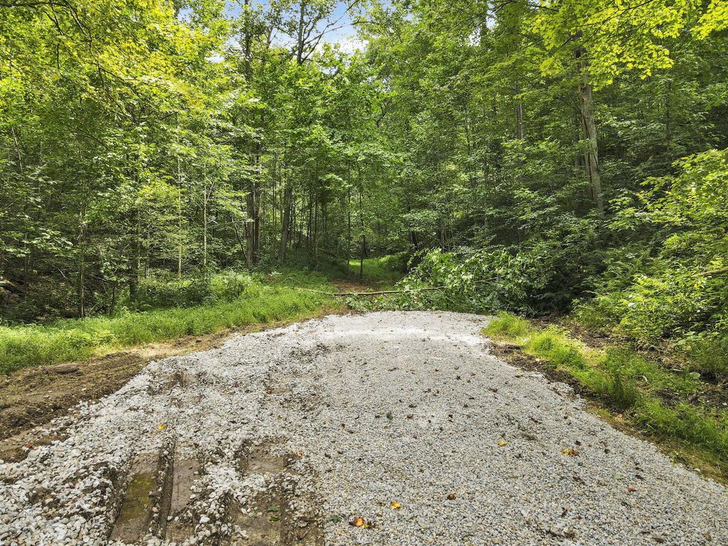 23584 Conrad Road, South Bloomingville, OH 43152