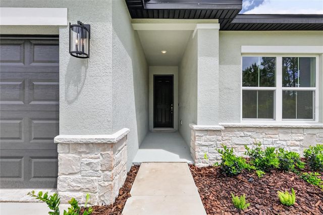 30165 W BLUEBELL AVENUE, Eustis, FL 32736