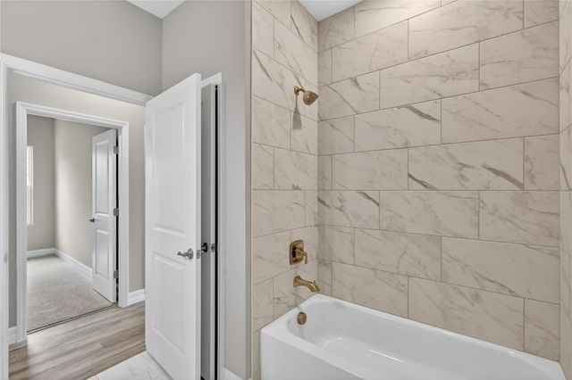 30165 W BLUEBELL AVENUE, Eustis, FL 32736