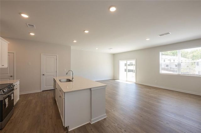 7328 Mulberry Trace Lane, Hoschton, GA 30548