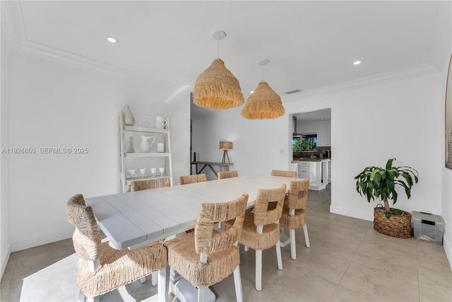 15151 SW 164th Ter, Miami, FL 33187