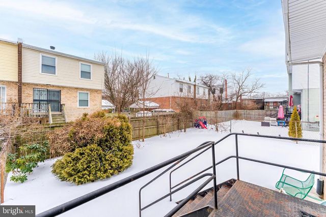 814 GERANIUM ST NW, Washington, DC 20012