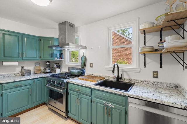 6509 41ST AVE, University Park, MD 20782