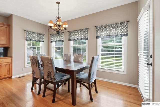 8333 Katrina Lane, Lincoln, NE 68512