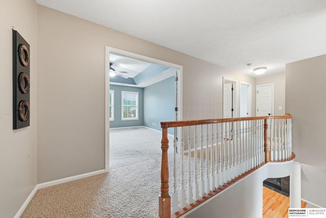 8333 Katrina Lane, Lincoln, NE 68512