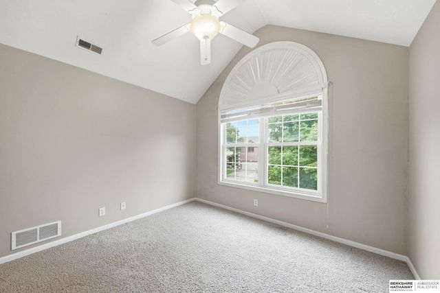 8333 Katrina Lane, Lincoln, NE 68512