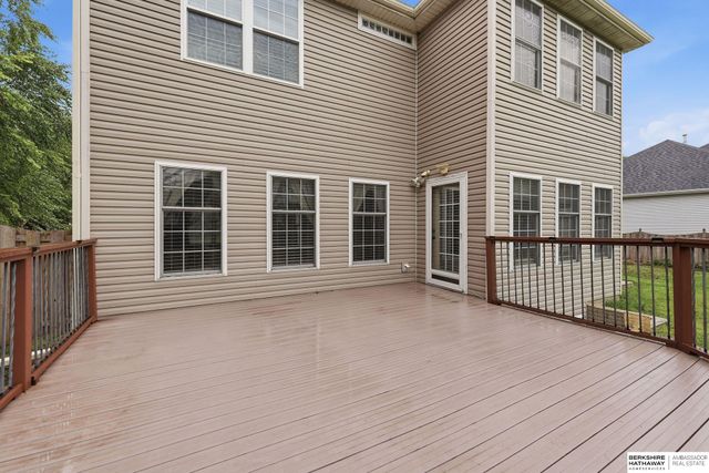 8333 Katrina Lane, Lincoln, NE 68512