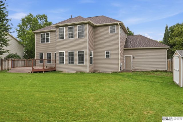 8333 Katrina Lane, Lincoln, NE 68512