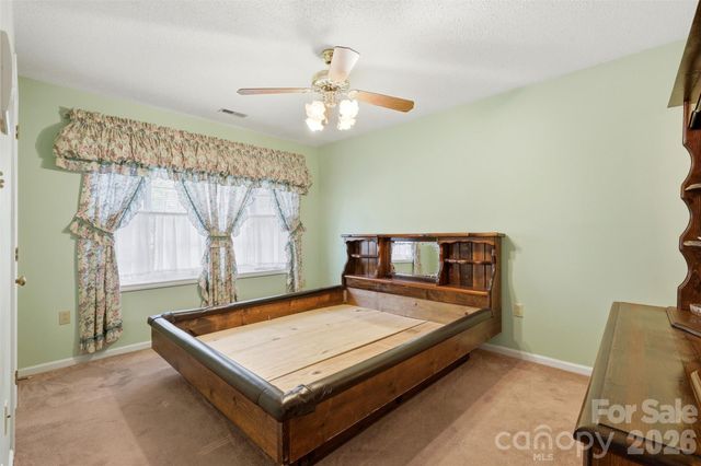 12615 Delman Lane, Pineville, NC 28134