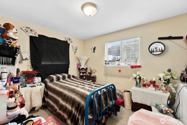 7642 S Thompson Avenue, Tacoma, WA 98408