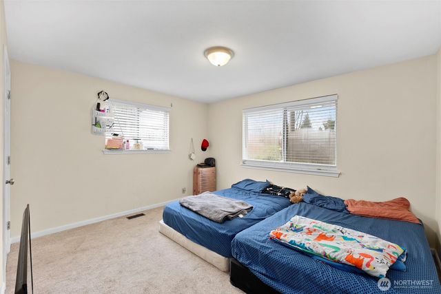 7642 S Thompson Avenue, Tacoma, WA 98408