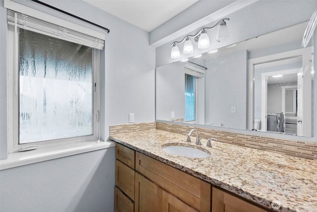 7642 S Thompson Avenue, Tacoma, WA 98408