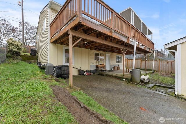 7642 S Thompson Avenue, Tacoma, WA 98408