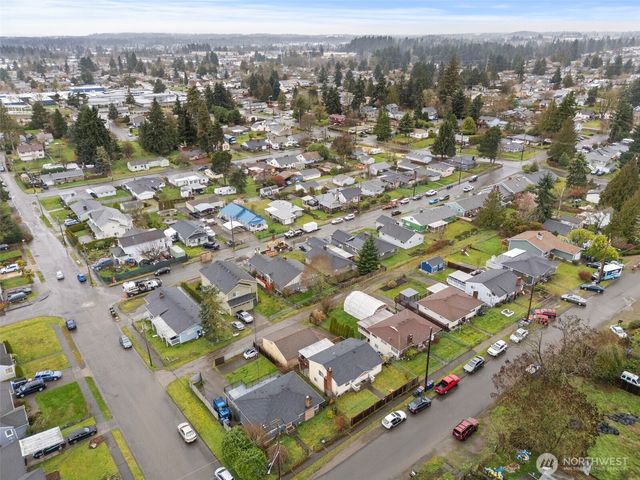 7642 S Thompson Avenue, Tacoma, WA 98408