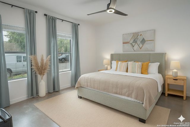 918 S Olive St 102, San Antonio, TX 78210