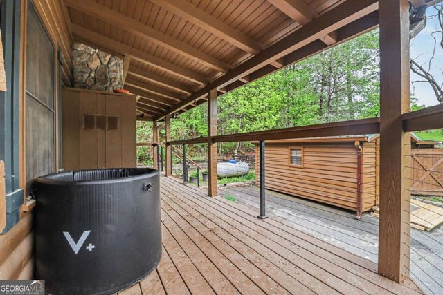 355 Happy Valley Lane, Morganton, GA 30560