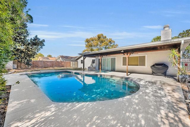 111 DELLWOOD DRIVE, Longwood, FL 32750