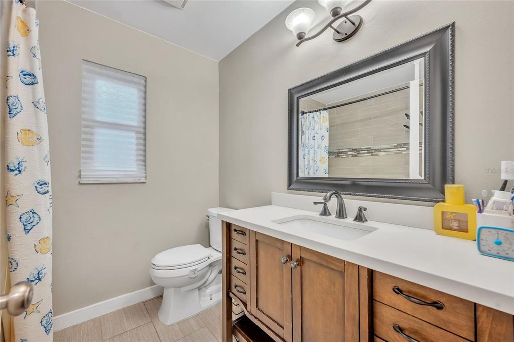 Image 26 of property listing at 111 DELLWOOD DRIVE, Longwood, FL 32750